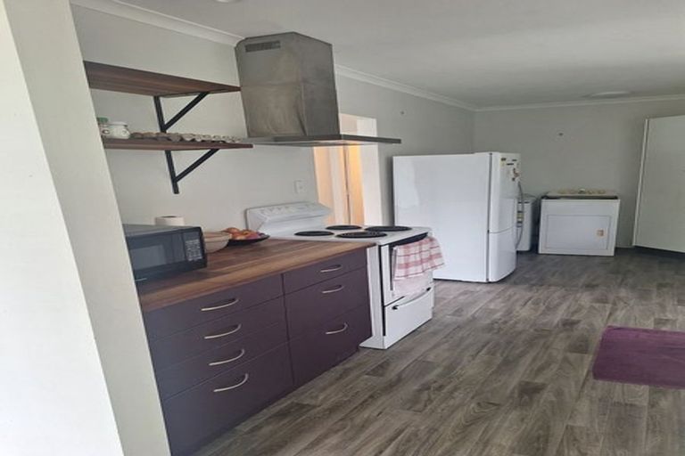 Photo of property in 24 Matthews Road, Tamarau, Gisborne, 4010