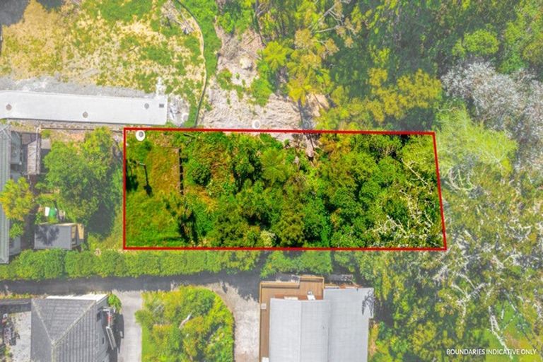 Photo of property in 25a Fairmount Road, Titirangi, Auckland, 0604