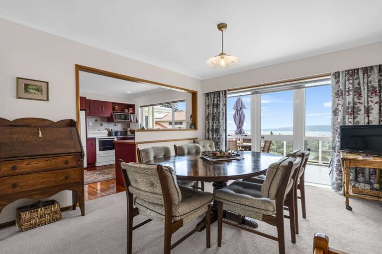 Photo of property in 30 Russell Crescent, Western Heights, Rotorua, 3015