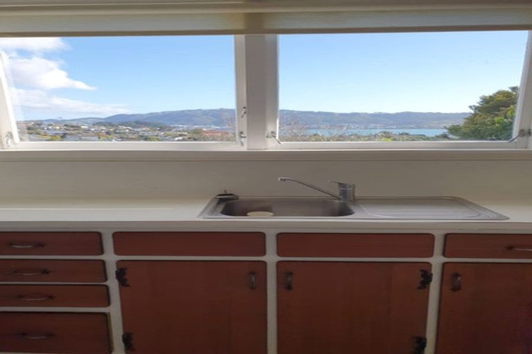 Photo of property in 20 Tweed Road, Papakowhai, Porirua, 5024