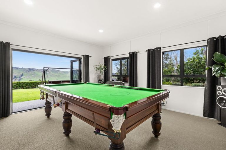 Photo of property in 35 Raratu Road, Kahuranaki, Havelock North, 4295