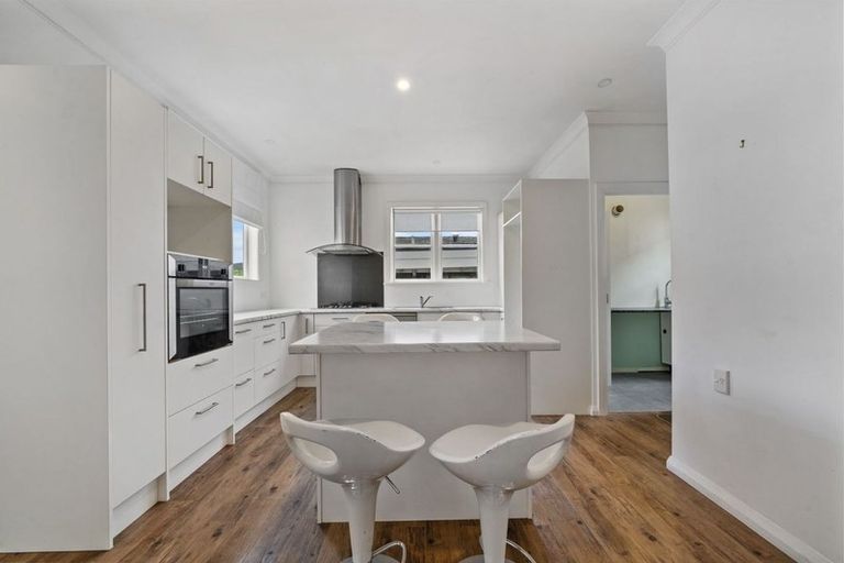 Photo of property in 99 Whites Line East, Waiwhetu, Lower Hutt, 5010