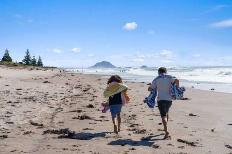 Photo of property in 570b Papamoa Beach Road, Papamoa Beach, Papamoa, 3118