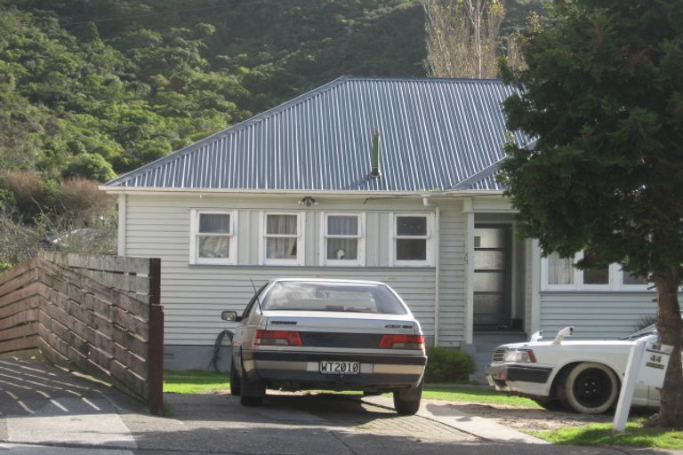 Photo of property in 44 Judd Crescent, Naenae, Lower Hutt, 5011