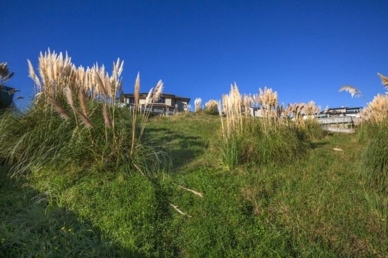 Photo of property in 17 Semaphore Lane, Whitby, Porirua, 5024