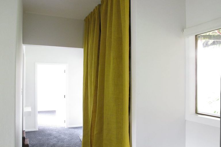 Photo of property in 44a/b Moana Road, Plimmerton, Porirua, 5026