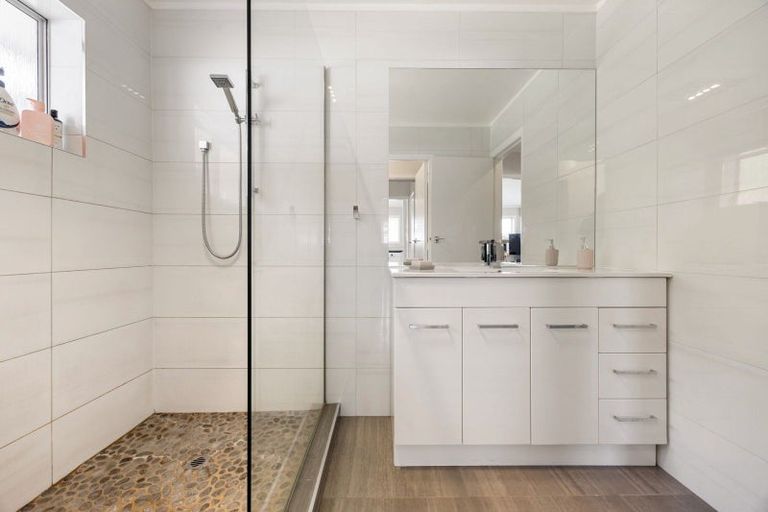 Photo of property in 3a Bellwood Place, Chartwell, Hamilton, 3210