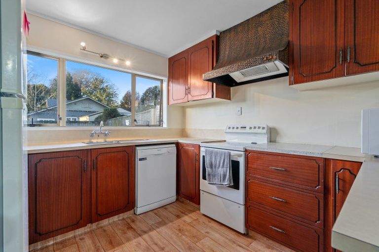 Photo of property in 53 Wordsworth Street, Leamington, Cambridge, 3432
