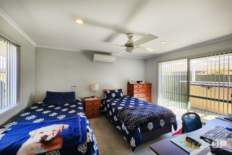Photo of property in 20 Starlight Cove, Hobsonville, Auckland, 0618
