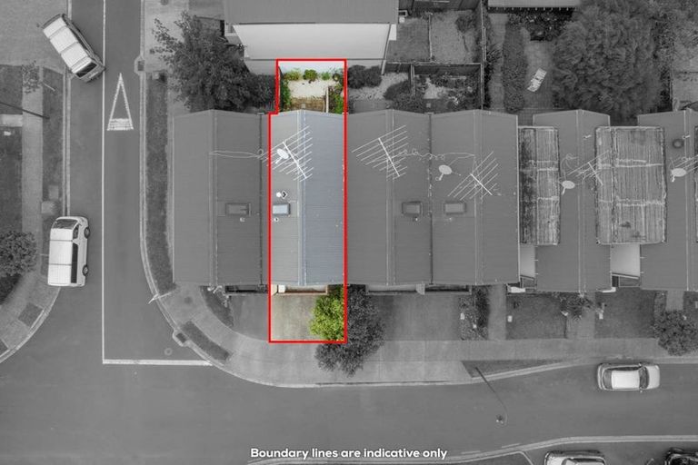Photo of property in 25 Kirikiri Lane, East Tamaki, Auckland, 2013