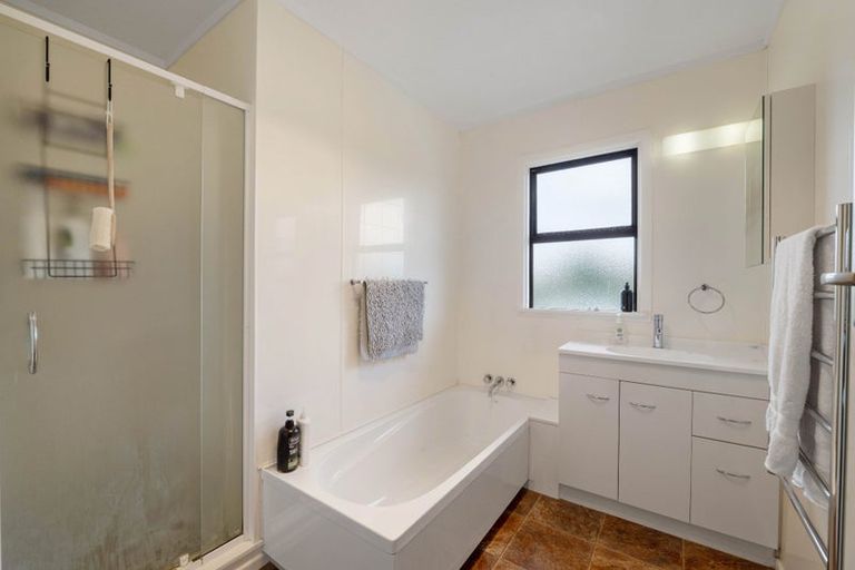 Photo of property in 126 Brooklands Road, Brooklands, New Plymouth, 4310