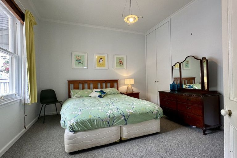 Photo of property in 35 Exeter Street, Lyttelton, 8082