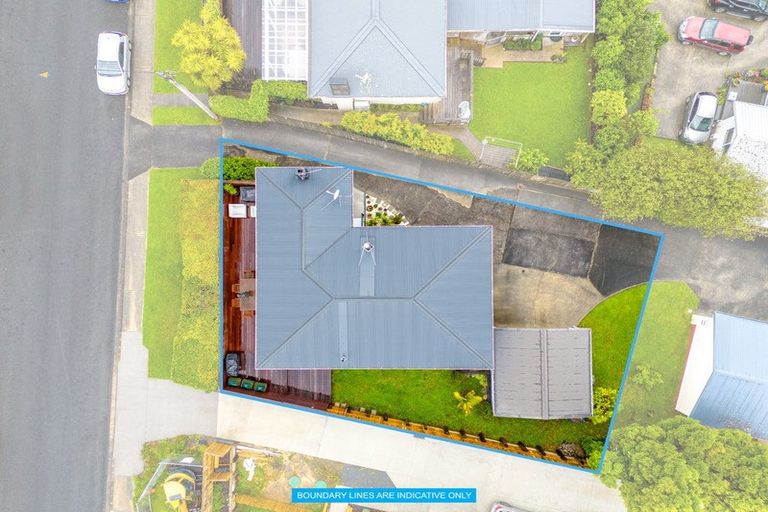 Photo of property in 53 Verran Road, Birkenhead, Auckland, 0626