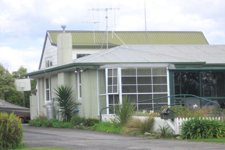 Photo of property in 2/4 Fourteenth Avenue, Tauranga South, Tauranga, 3112