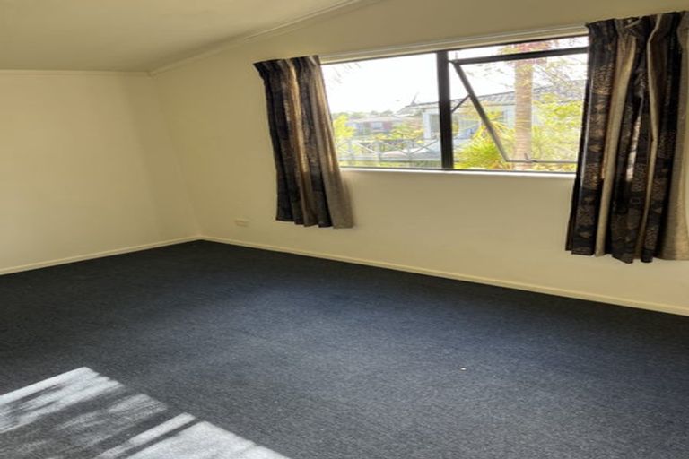 Photo of property in 123 Mokoia Road, Birkenhead, Auckland, 0626
