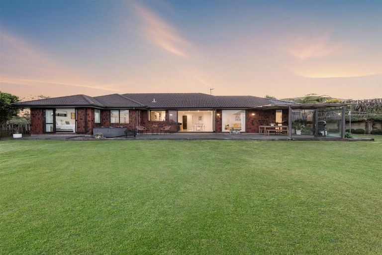 Photo of property in 43 Norm Freeman Drive, Te Puke, 3119