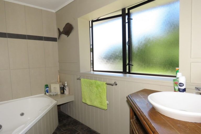 Photo of property in 299 Utopia Road, Westport, 7892