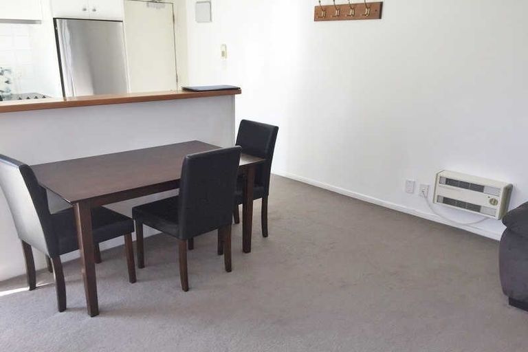 Photo of property in 15/15 Peterborough Street, Christchurch Central, Christchurch, 8013