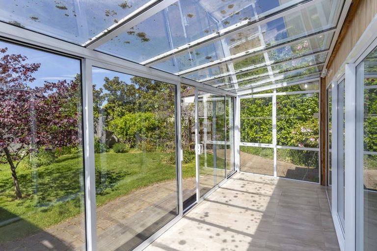 Photo of property in 43 Rountree Street, Upper Riccarton, Christchurch, 8041