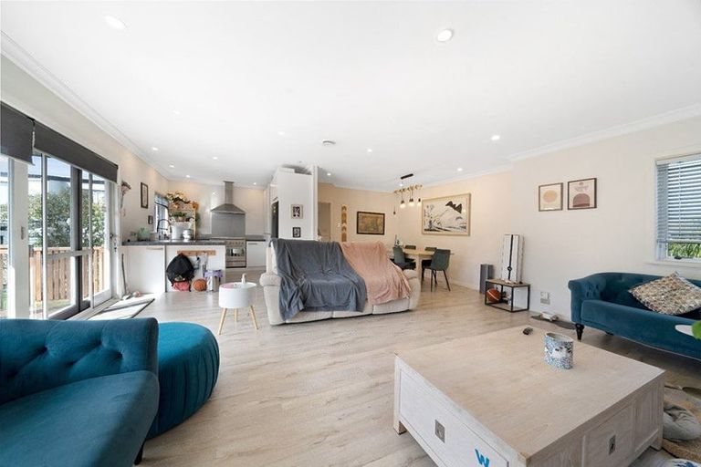 Photo of property in 1/34 Northboro Road, Hauraki, Auckland, 0622