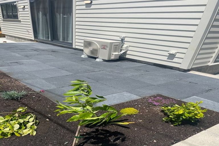 Photo of property in 128a Randwick Road, Moera, Lower Hutt, 5010