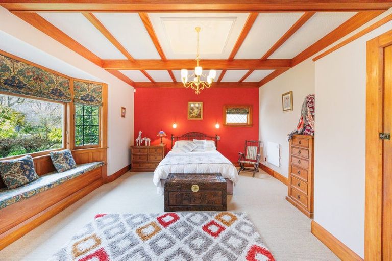 Photo of property in 21 Manapouri Crescent, Hokowhitu, Palmerston North, 4410