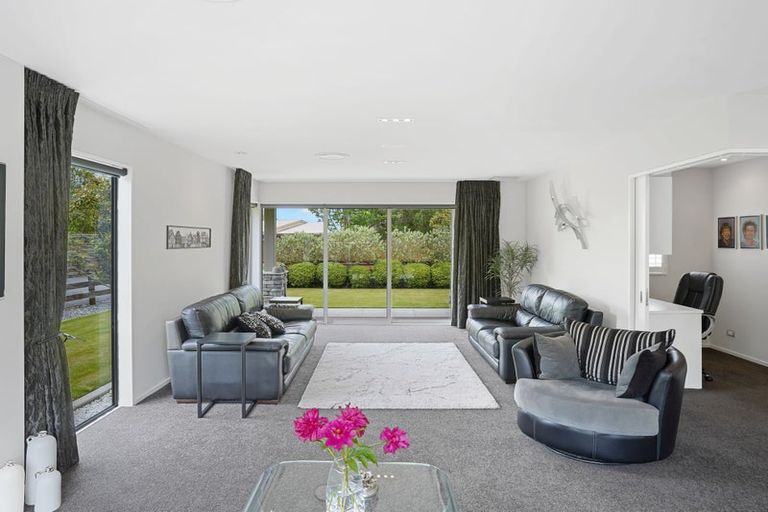 Photo of property in 97d Englefield Road, Northwood, Christchurch, 8051