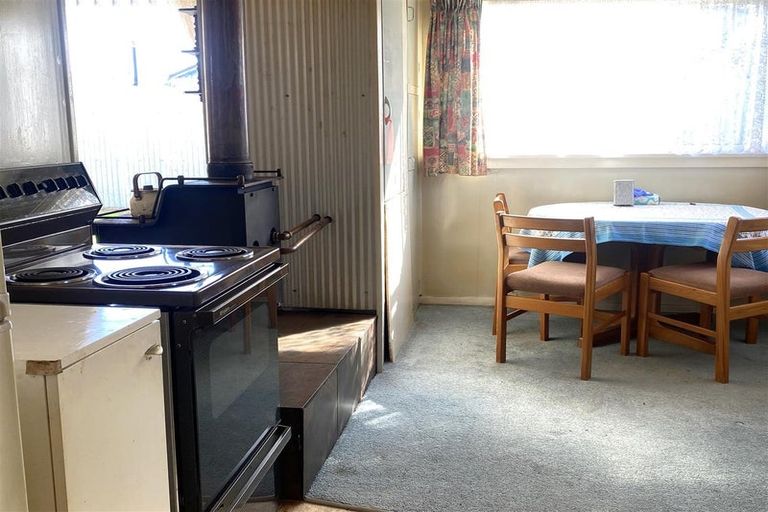 Photo of property in 5 Matai Street, Dobson, Greymouth, 7805