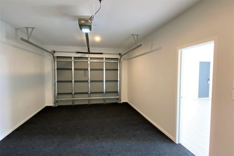 Photo of property in 12 Percheron Road, Pukekohe, 2120