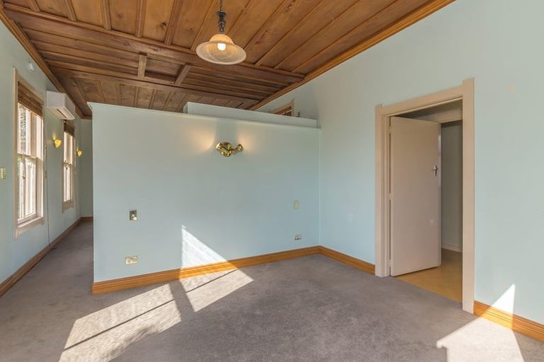 Photo of property in 137 Tiro Tiro Road, Levin, 5510