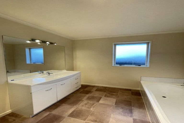 Photo of property in 49 William Brittan Avenue, Halswell, Christchurch, 8025