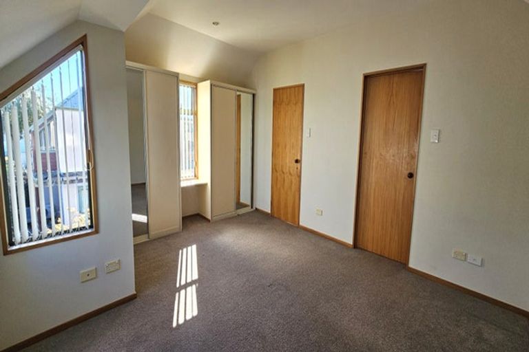 Photo of property in 15 Brockworth Place, Riccarton, Christchurch, 8011