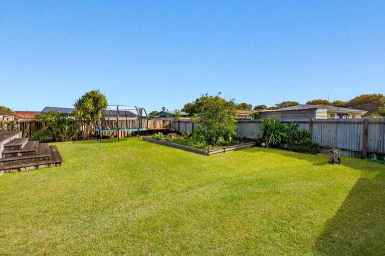 Photo of property in 3 Michelle Place, Mangere, Auckland, 2022