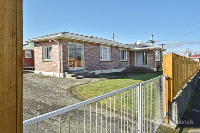 Photo of property in 2 Kowhai Place, Lansdowne, Masterton, 5810
