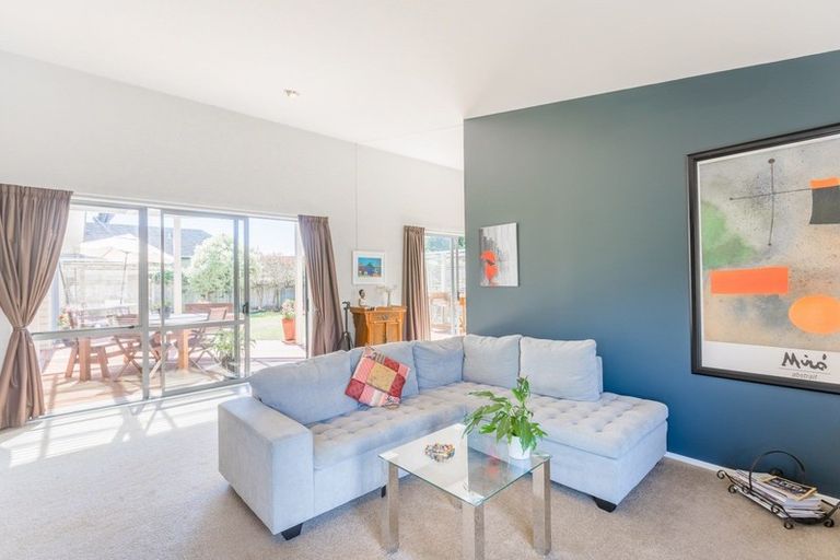 Photo of property in 337 Manly Street, Paraparaumu Beach, Paraparaumu, 5032