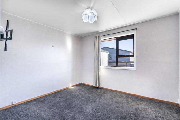 Photo of property in 12 Mepal Place, Kingswell, Invercargill, 9812