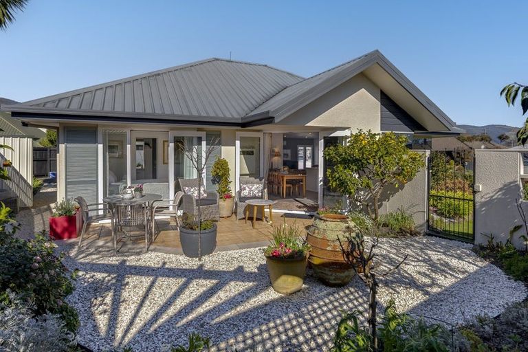 Photo of property in 6 Ashbury Street, Stoke, Nelson, 7011