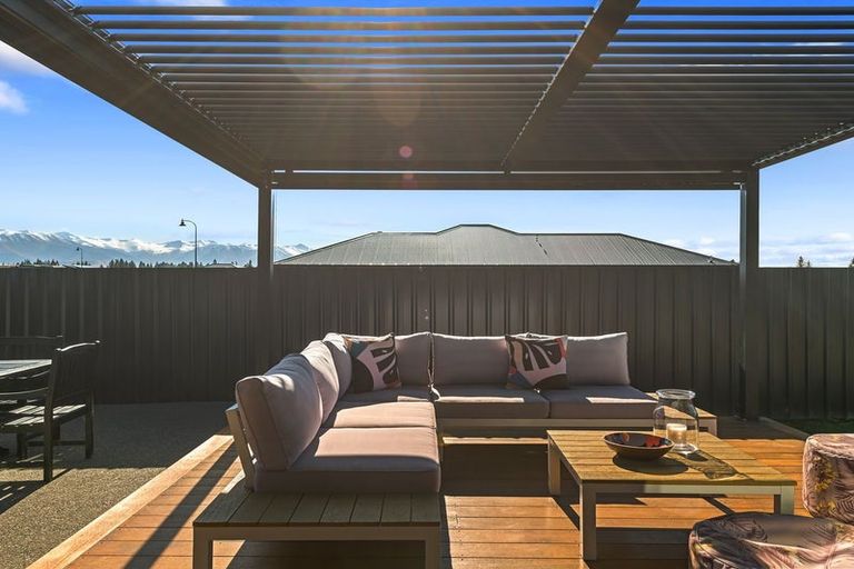 Photo of property in 15 Aoraki Crescent, Twizel, 7901