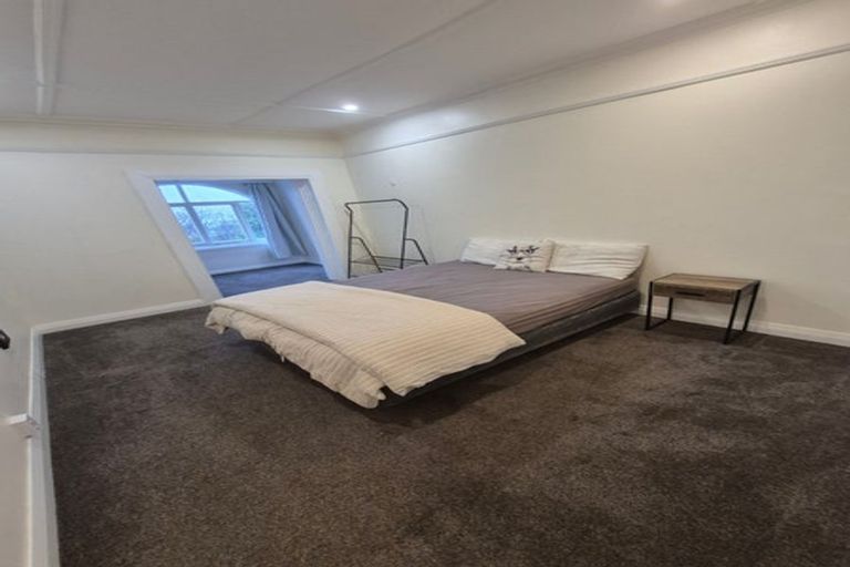 Photo of property in 7 Crawford Road, Kilbirnie, Wellington, 6022