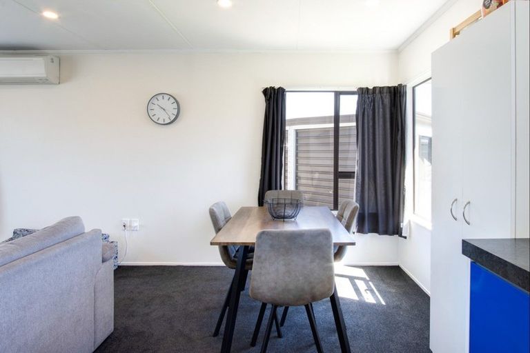 Photo of property in 10 Glamorgan Avenue, Tamatea, Napier, 4112