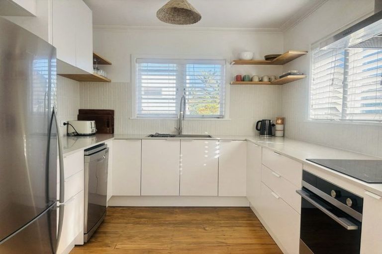 Photo of property in 4a Valley Road, Mount Maunganui, 3116