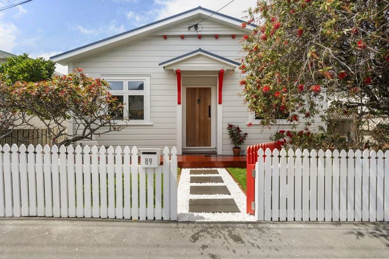 Photo of property in 89 Ross Street, Lyall Bay, Wellington, 6022
