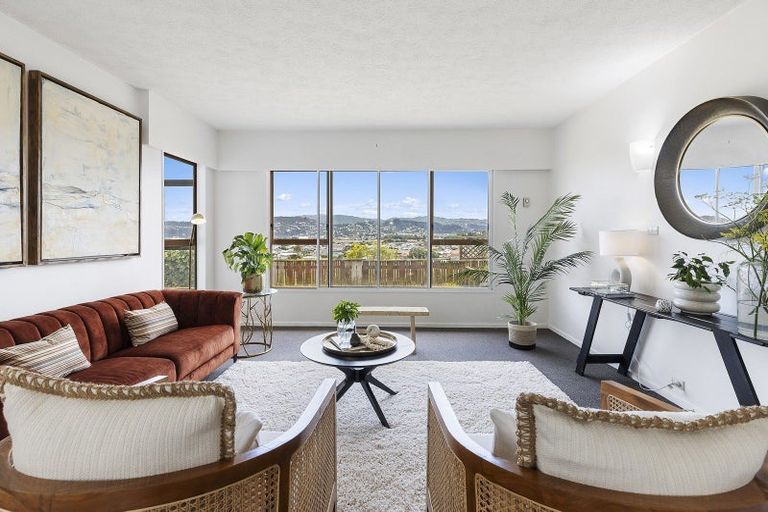 Photo of property in 17 Madison Place, Miramar, Wellington, 6022