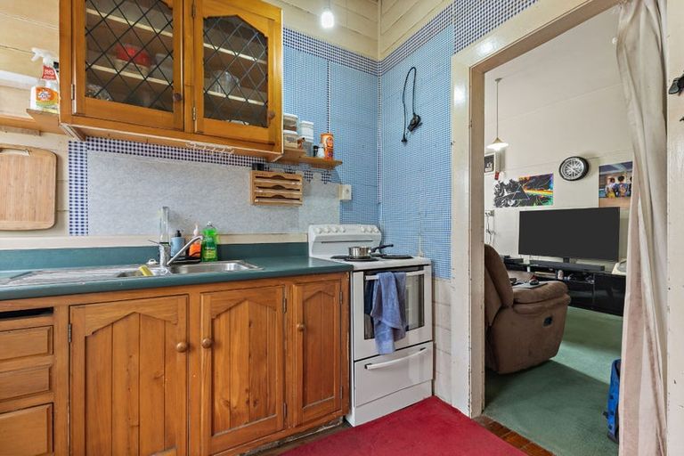 Photo of property in 70 Warrington Street, Mairehau, Christchurch, 8013