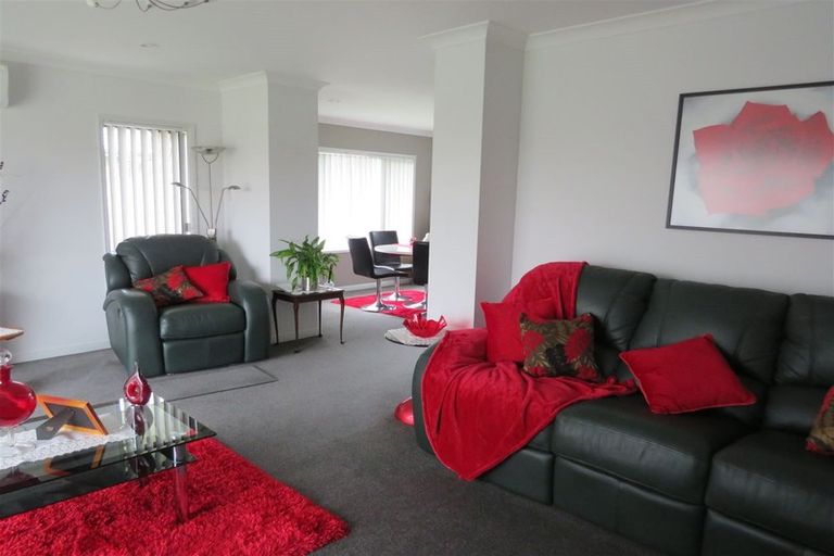 Photo of property in 8 Ngaio Street, Levin, 5510