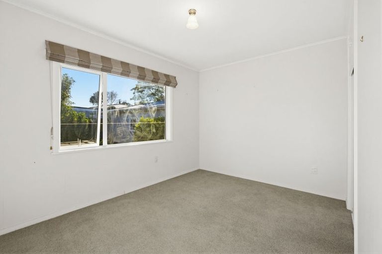 Photo of property in 15 Keats Crescent, Stoke, Nelson, 7011