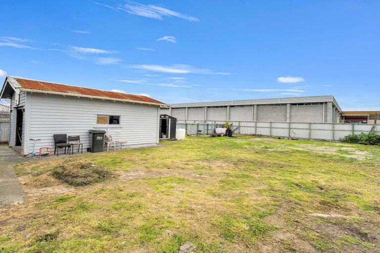 Photo of property in 14 London Street, Aramoho, Whanganui, 4500