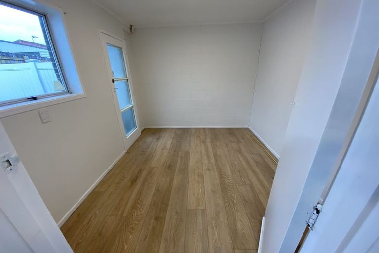 Photo of property in 1/18 Frances Street, Manurewa, Auckland, 2102