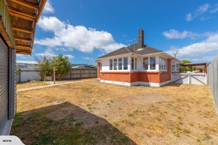 Photo of property in 15 Ngata Grove, Trentham, Upper Hutt, 5018