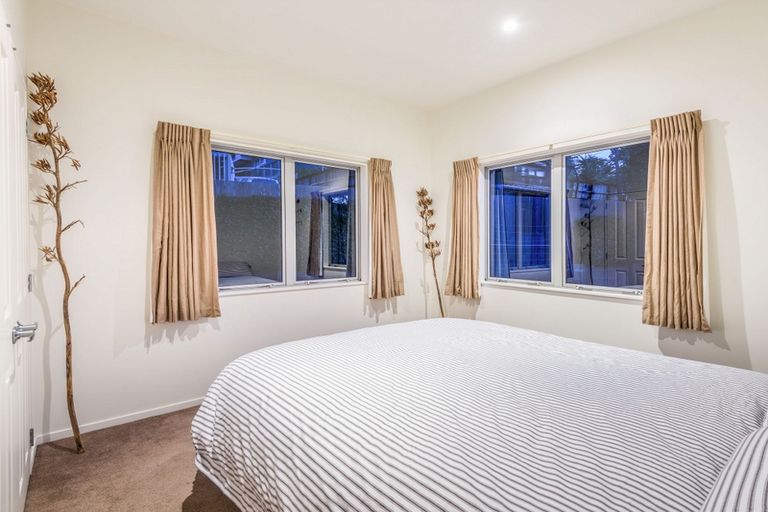 Photo of property in 103m Glengarry Road, Glen Eden, Auckland, 0602